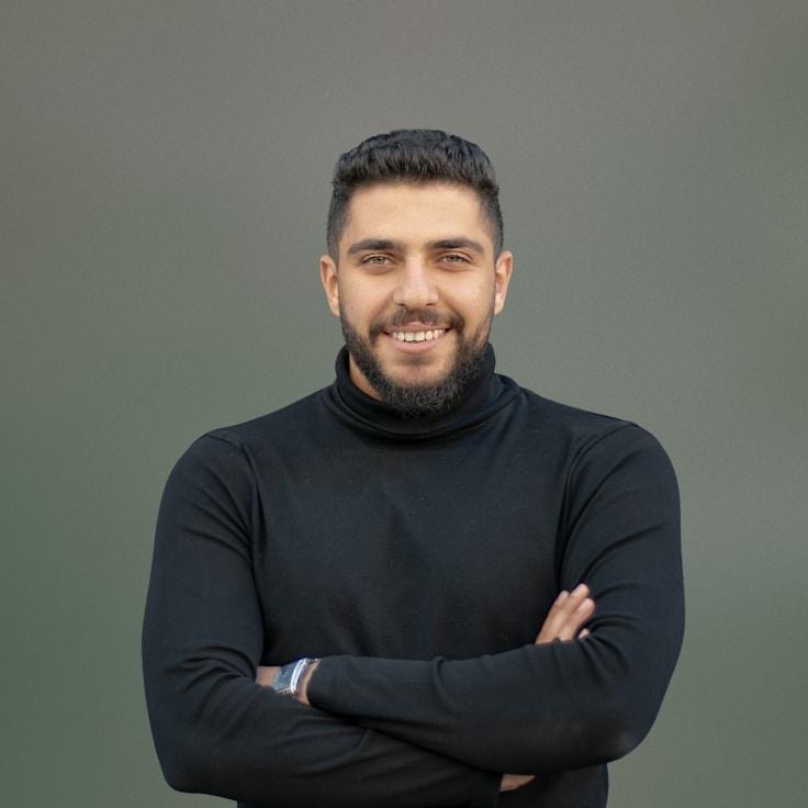 Portrait of Liam Carter, community mentor and Italian cuisine specialist